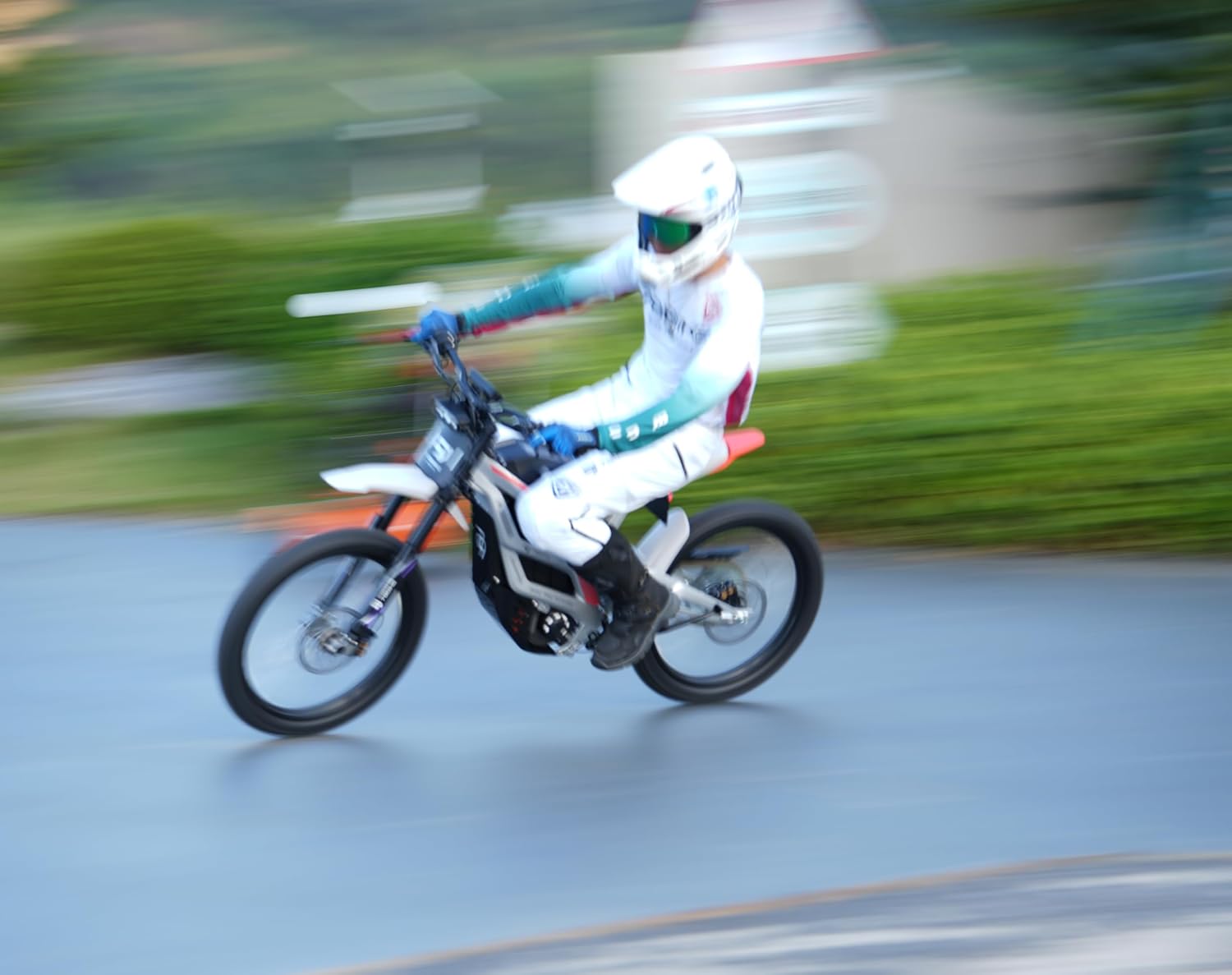 Electric Dirt Bike for Adult, Falcon Pro Platinum, 72V/35AH/10000W(Peak) Motor Ebike, 53MPH Max Speed