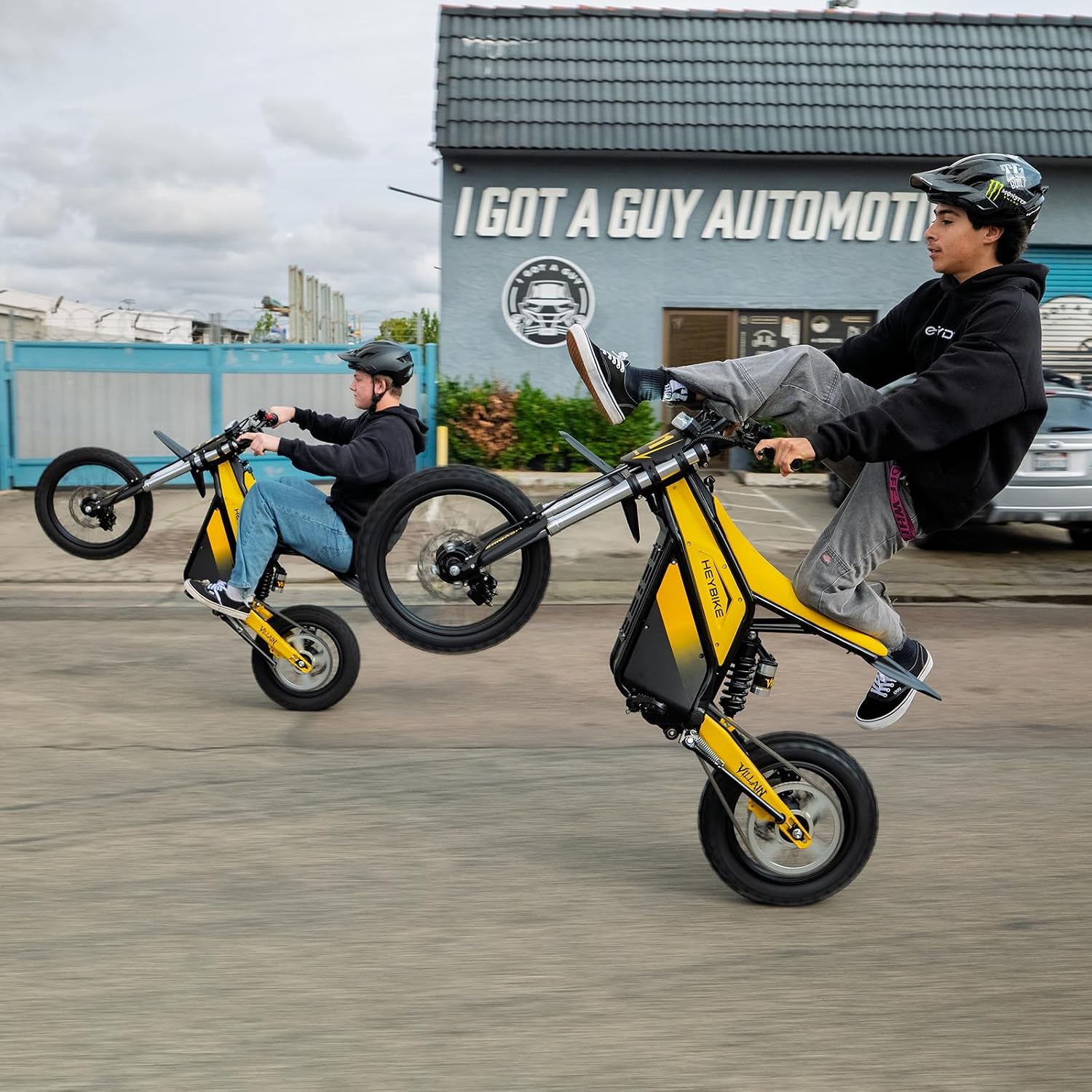 Electric Dirt Bike with 4160W Motor 1352WH