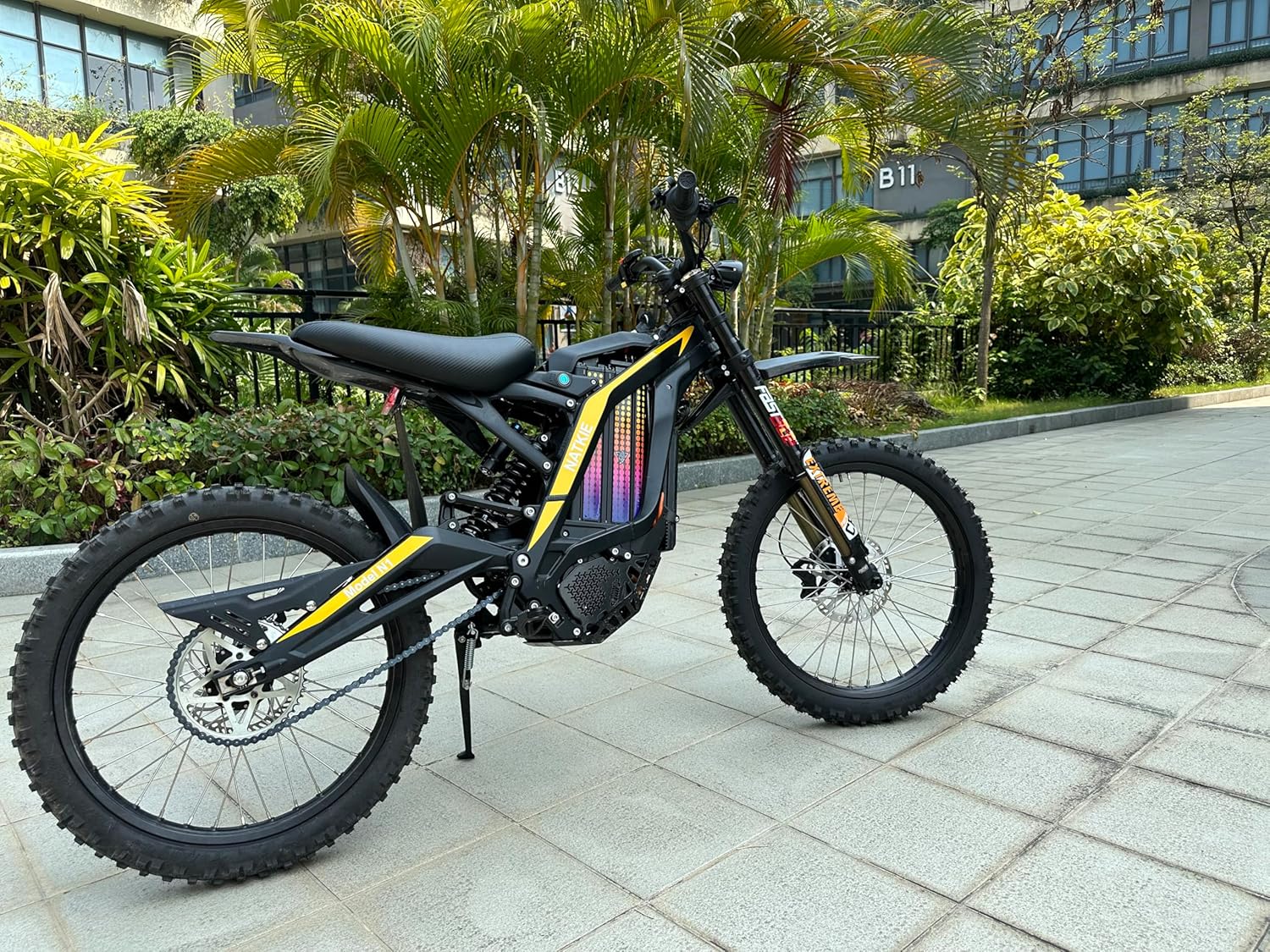 Electric Motorcycle Bike for Adults, Electric Dirt Bike 8000W(Peak) Mid-Mounted Motor 72V/30AH